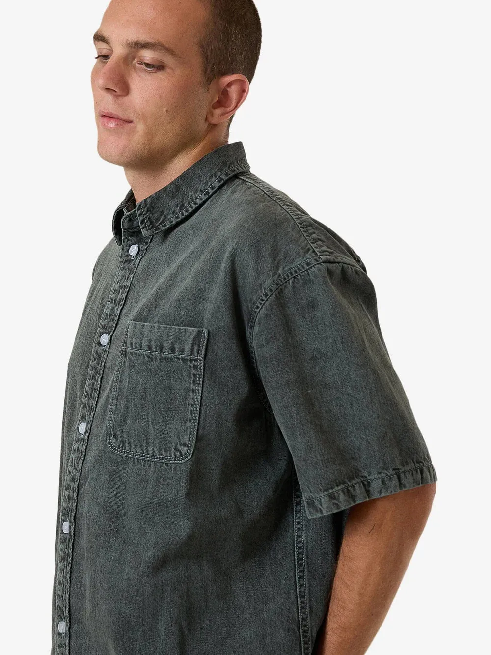CANYON OVERSIZE SHORT SLEEVE DENIM SHIRT