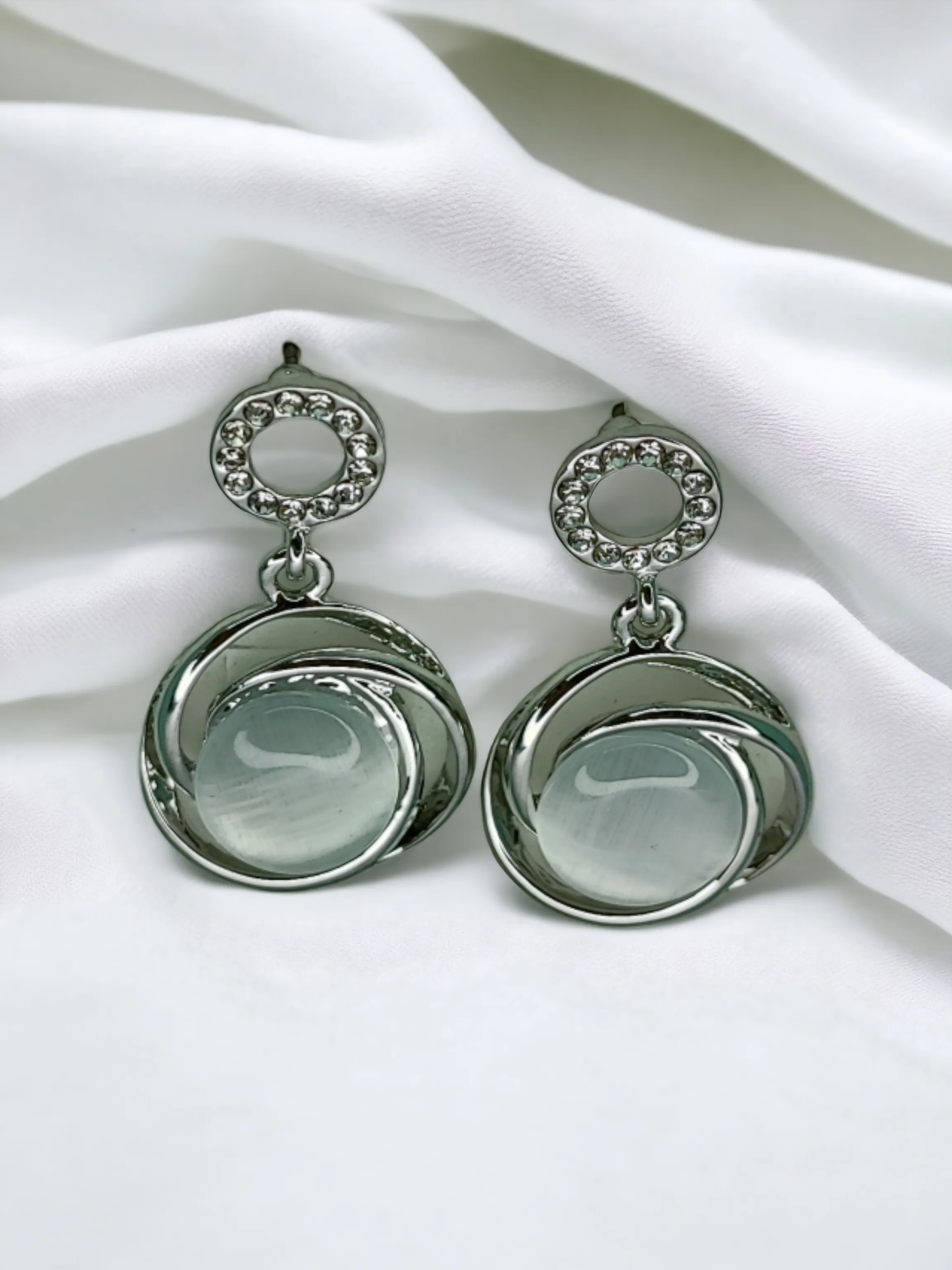 Pearlfect Stoned Dangler Earrings
