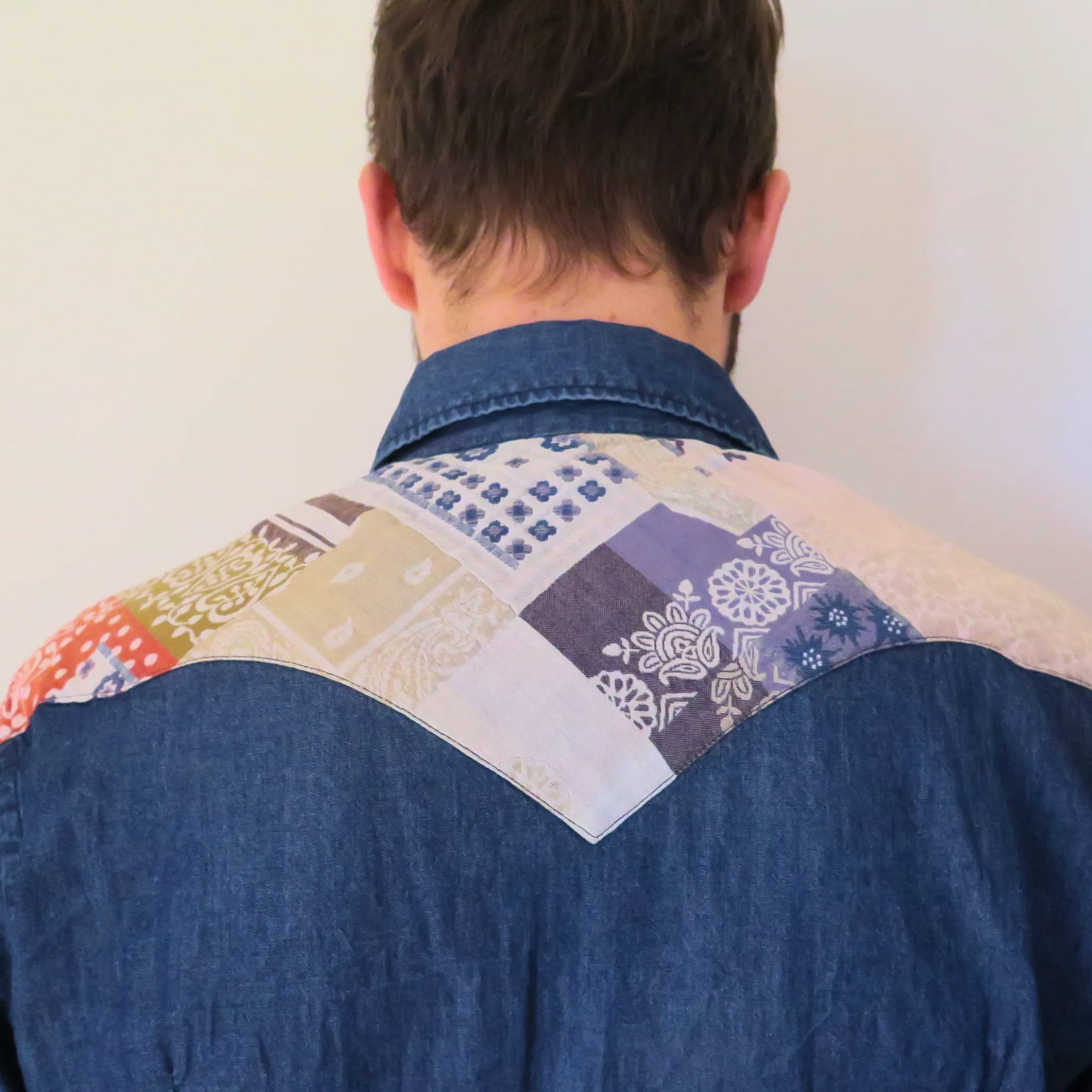 Tex Denim Patch - Texan shirt, in denim cotton, with fantasy print on the shoulders, relaxed fit